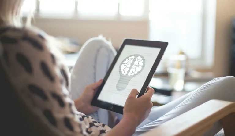 Le cerveau ne change plus à l'âge adulte : mythe ou réalité ?