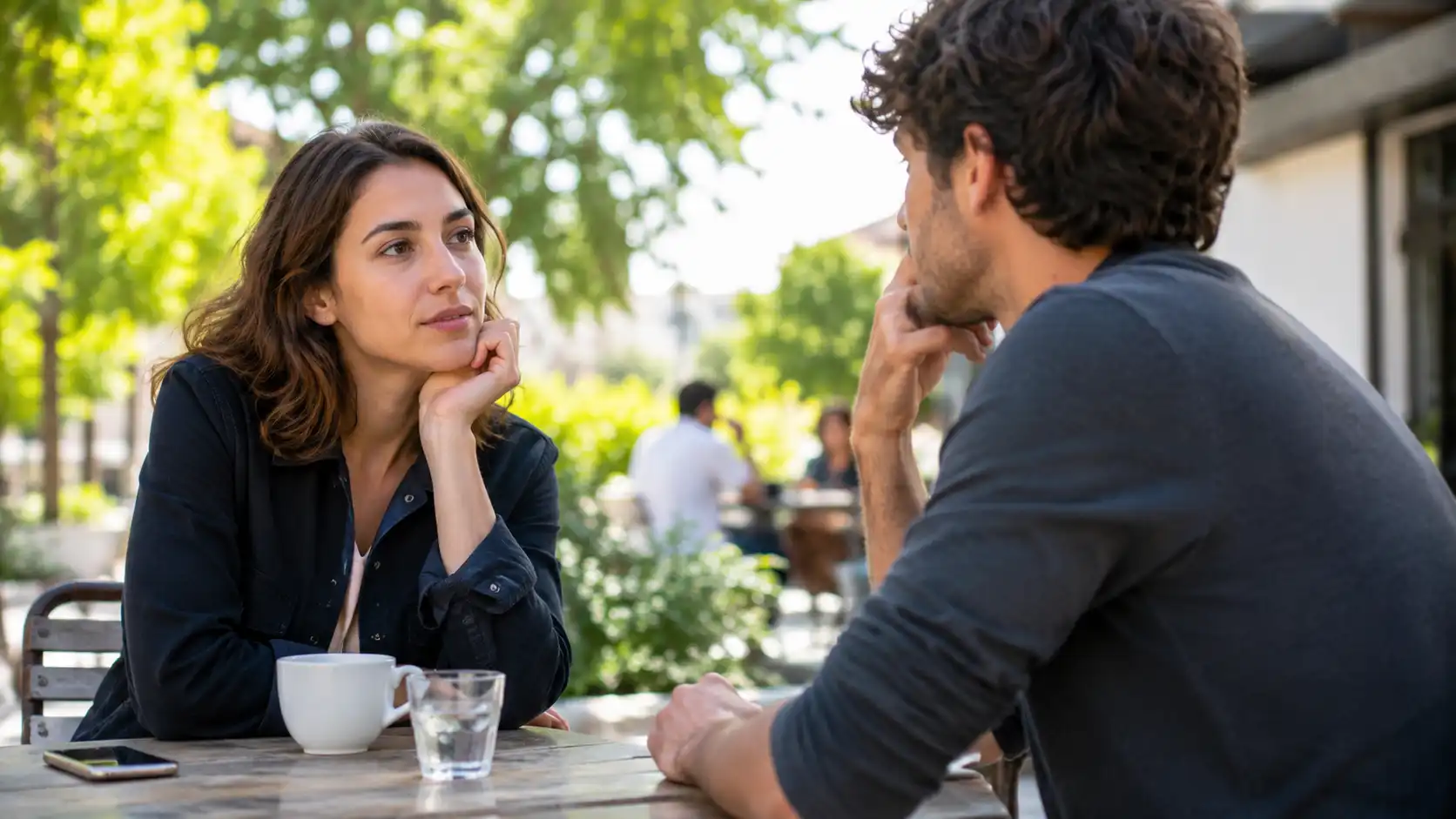 Le silence veut-il vraiment dire désintérêt ?