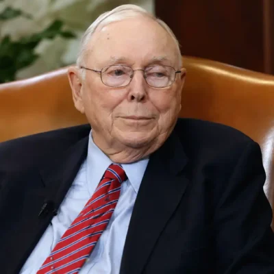 Pourquoi les hommes les plus brillants font faillite : l'alcool, les femmes et l'endettement selon Charlie Munger